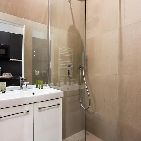 Luxury Flat - Eiffel Tower